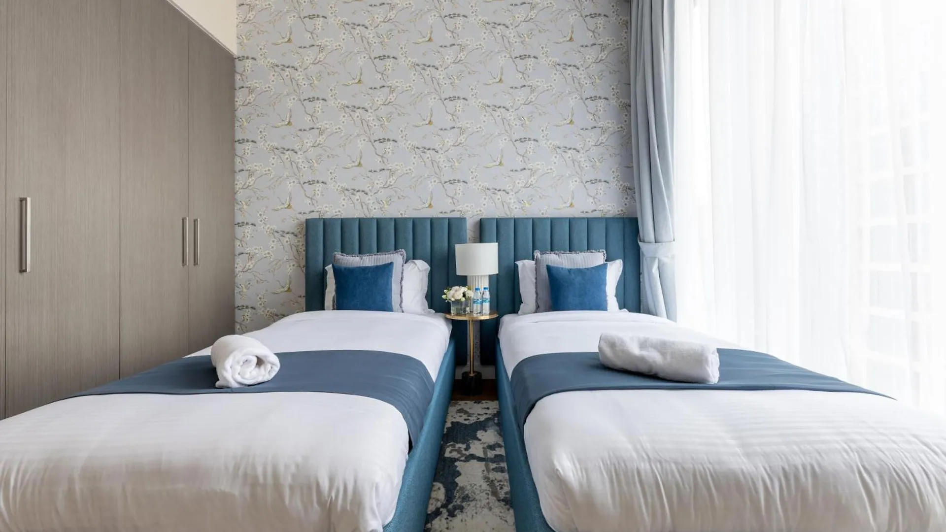 Magnificent - Luxurious 3+ 1 Bedroom Located In Downtown Dubai 0*,  United Arab Emirates