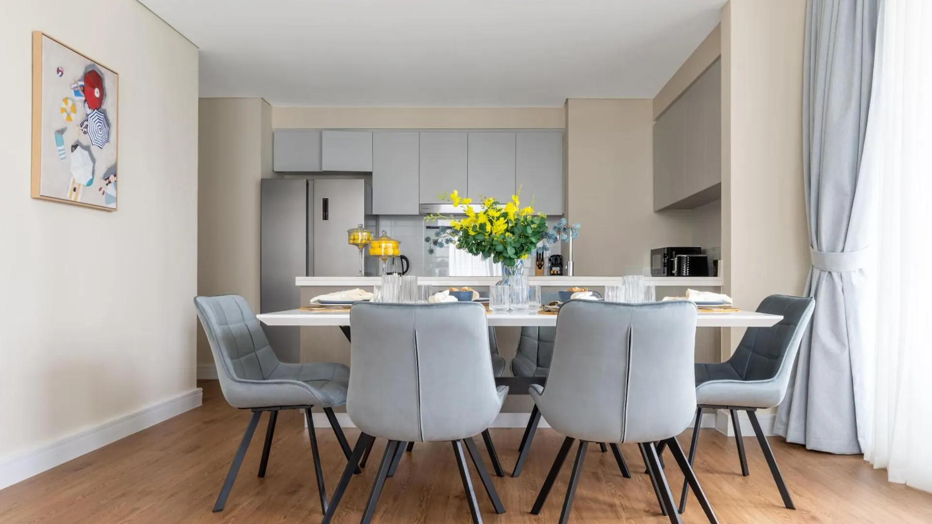 Apartment Magnificent - Luxurious 3+ 1 Bedroom Located In Downtown Dubai