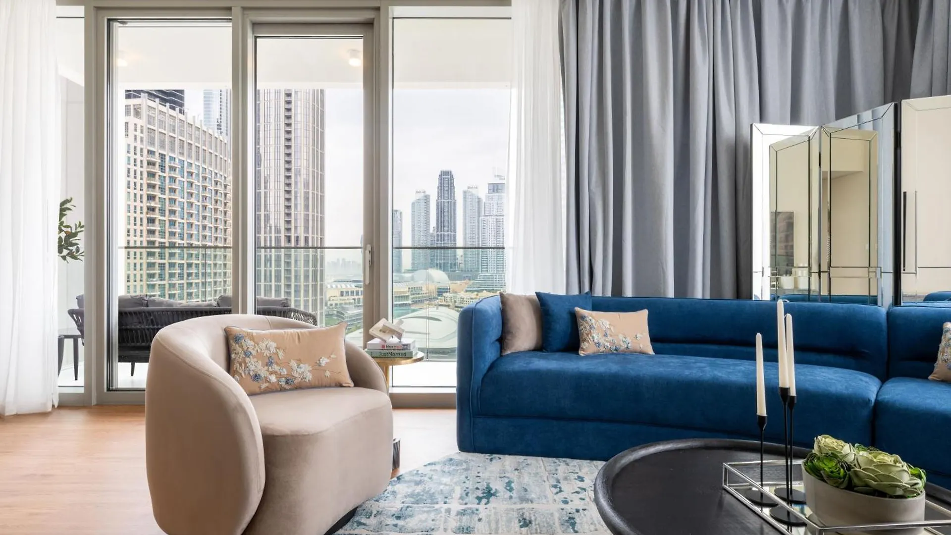 Apartment Magnificent - Luxurious 3+ 1 Bedroom Located In Downtown Dubai United Arab Emirates